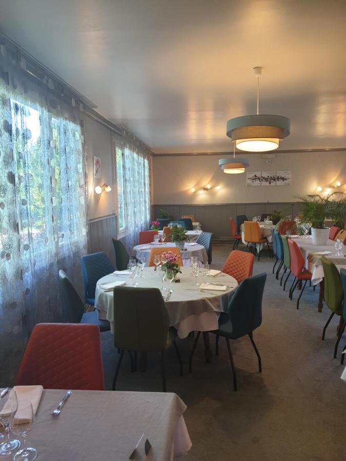 Готель Logis Doubs Rivage Charette-Varennes Екстер'єр фото